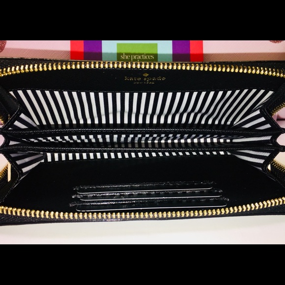 Kate Spade Tech Wristlet - Picture 5 of 6